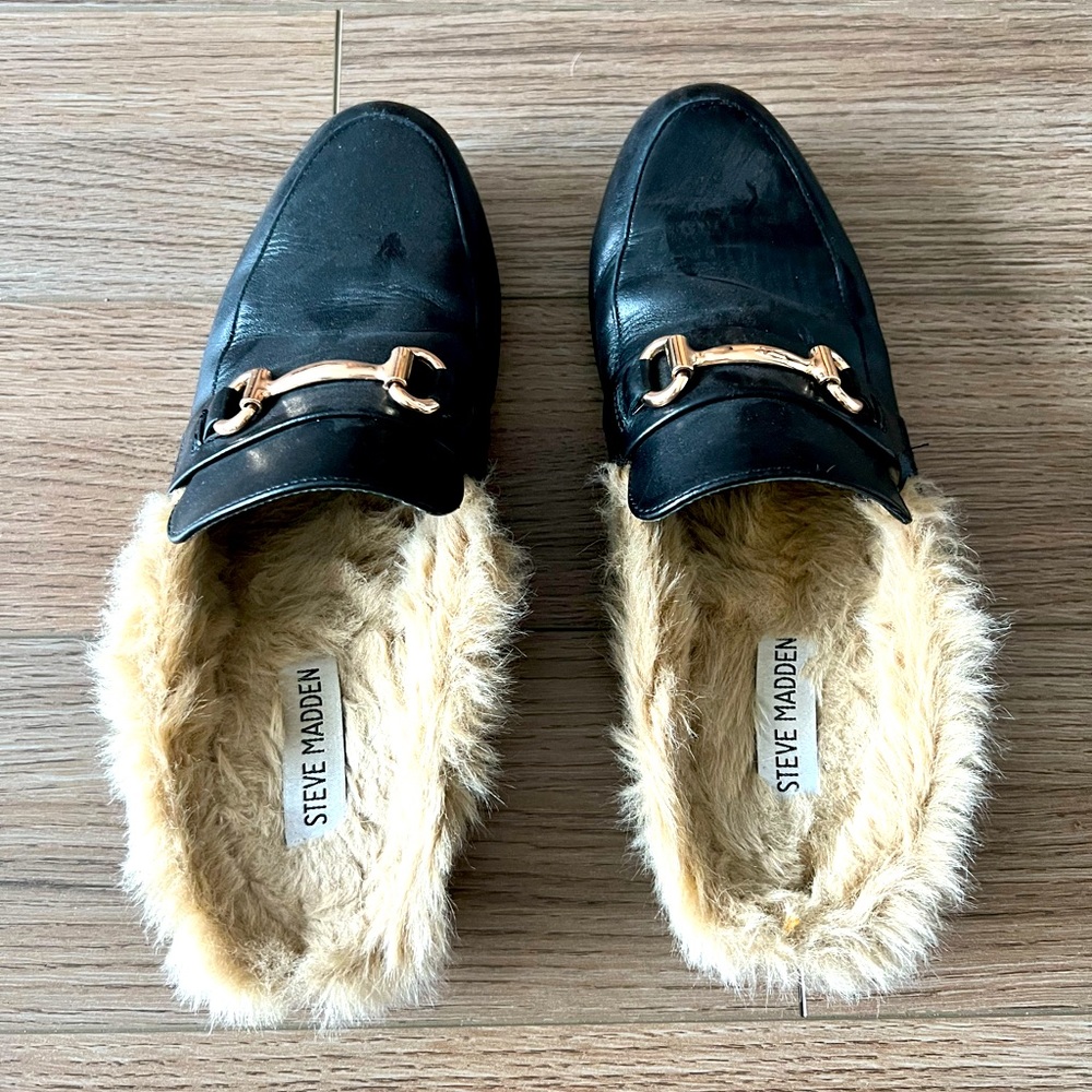 Steve Madden 8.5 black mules.